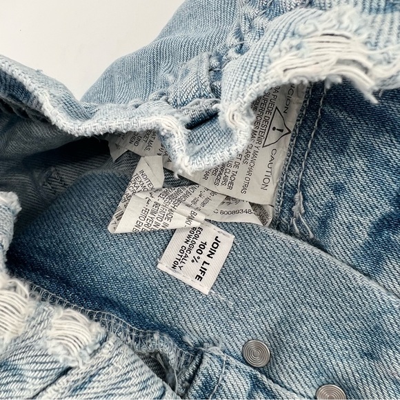 Zara High Rise Denim Mom Shorts Pleated Wedgie High - Picture 6 of 11